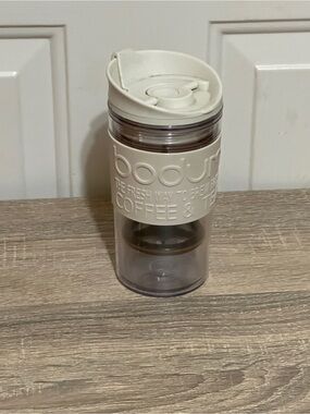 Bodum The Fresh Way To Brew Fresh Coffee & Tea Travel Mug. White